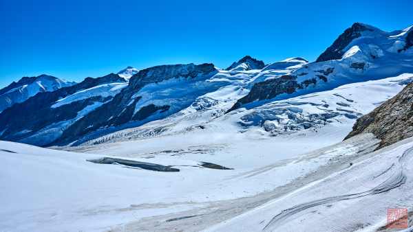 2310-Matterhorn-Glacier-Paradise_05