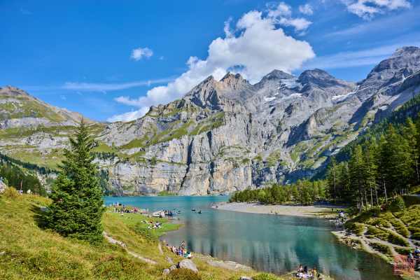 2309-Lake-Oeschinensee_04