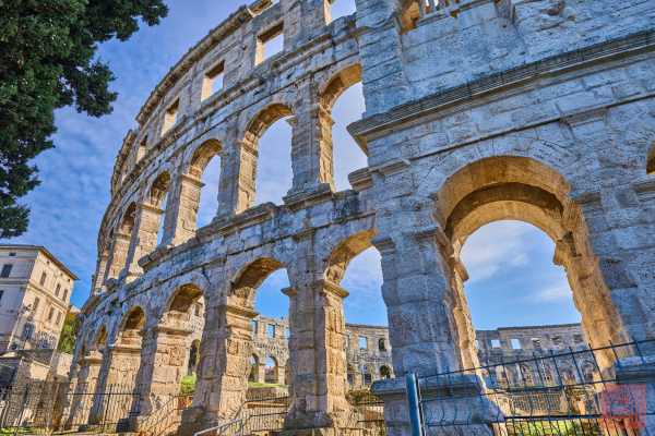 2402-Pula_02