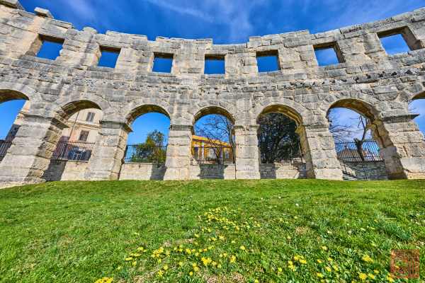 2402-Pula_14