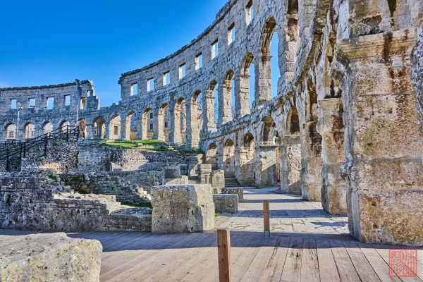 2402-Pula_21