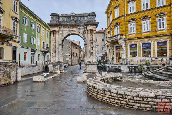 2402-Pula_32
